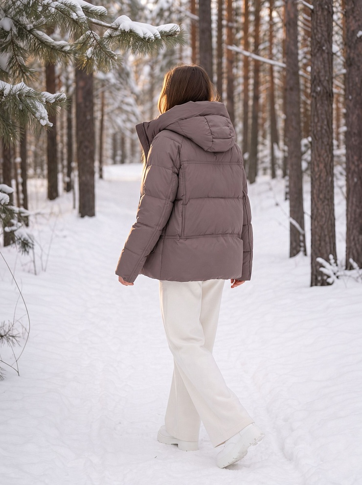 Куртка женская зимняя LAWINTER, коричневая, модель 85221