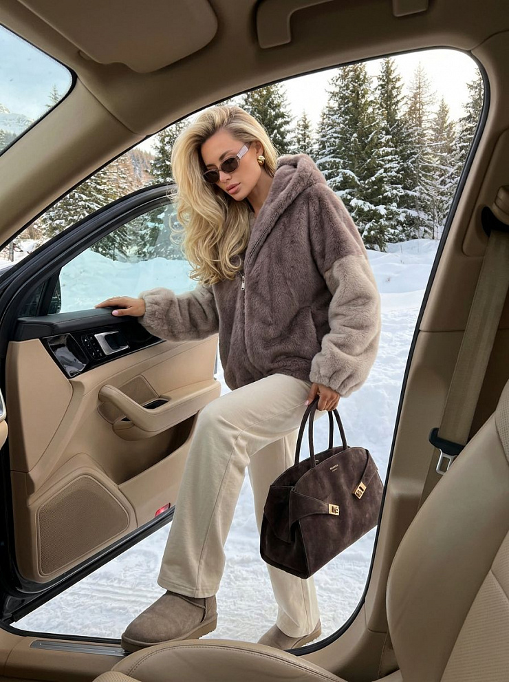 Шуба женская зимняя LAWINTER, серая, модель 54832