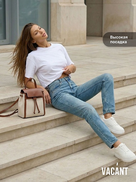 Джинсы женские осенние VACANT, голубые, модель 105242