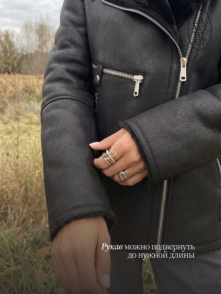 Дубленка женская зимняя LAWINTER, черная, модель 3588