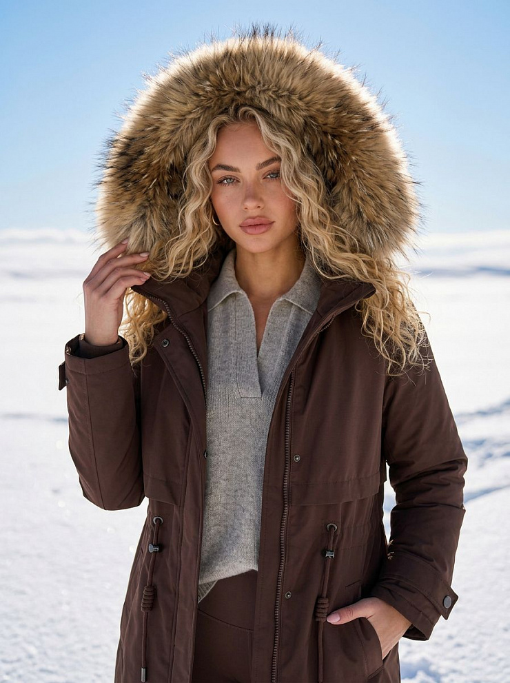 Парка женская зимняя LAWINTER, коричневая, модель 83726